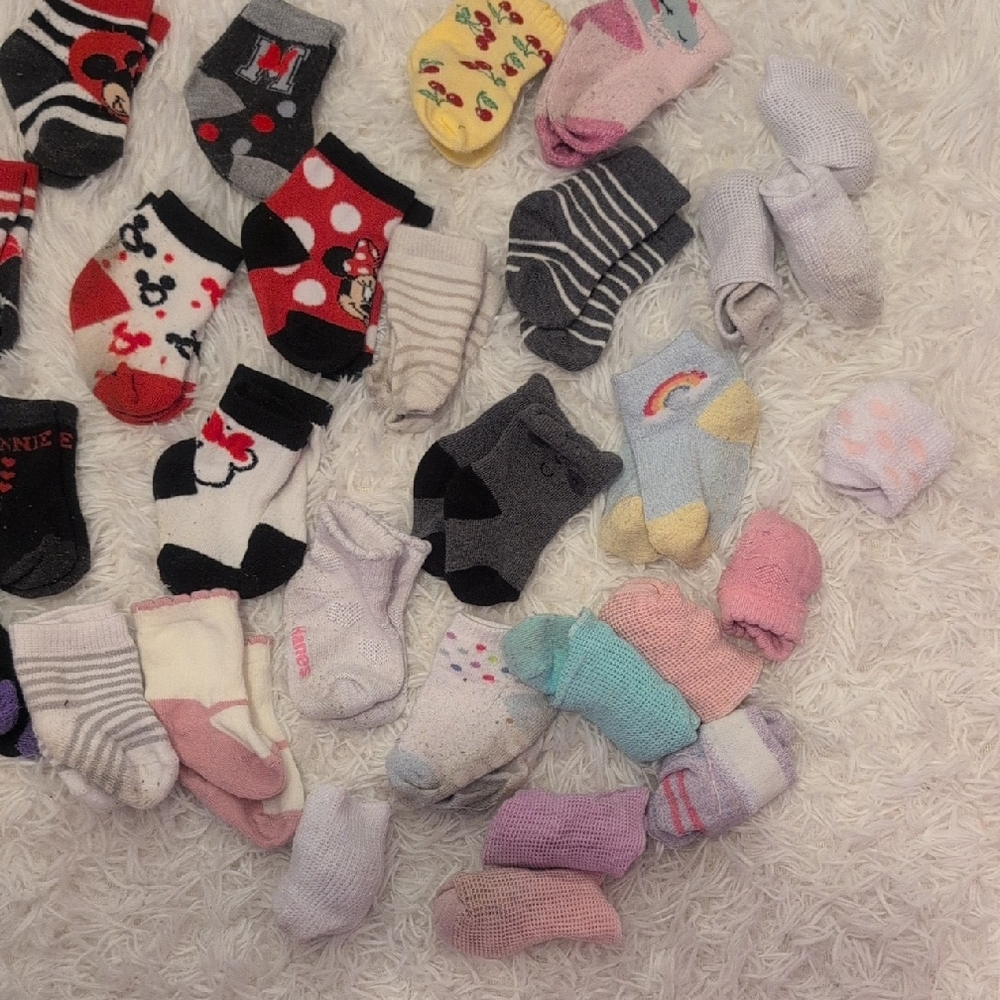 Assorted Kids Socks Pack - Mixed Colors (Includes Minnie Design)